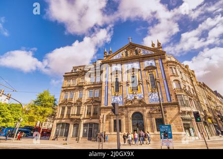 Porto, Portugal - 8. April 2019: Skyline von Porto Portugal in Sao Bento Stockfoto