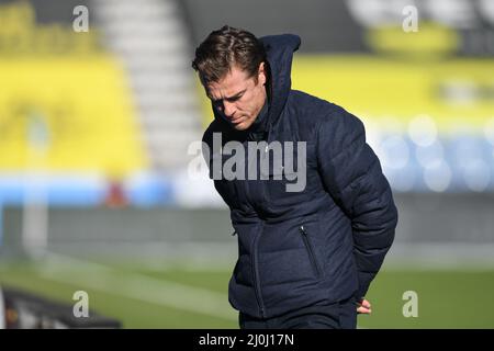 Huddersfield, Großbritannien. 19. März 2022. Scott Parker Manager von Bournemouth vor dem Spiel in Huddersfield, Vereinigtes Königreich am 3/19/2022. (Foto von Simon Whitehead/News Images/Sipa USA) Quelle: SIPA USA/Alamy Live News Stockfoto