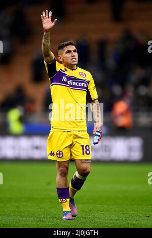 Mailand, Italien. 19. März 2022. Lucas Torreira von ACF Fiorentina zeigt sich am Ende des Fußballspiels der Serie A zwischen dem FC Internazionale und dem ACF Fiorentina. Kredit: Nicolò Campo/Alamy Live Nachrichten Stockfoto