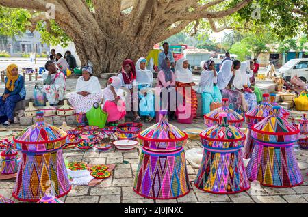 Tigray-Frau, die im Zentrum von Aksum, Äthiopien, Afrika, ruhte Stockfoto