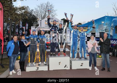 CIAMIN Nicolas, ROCHE Yannick, Hyundai I20 Rally2, Portrait GIORDANO Quentin, ELTERNTEIL Kevin, Volkswagen Polo, Portrait GILBERT Quentin, GUIEU Christopher, Citroën C3, Portrait Podium während der Rallye du Touquet 2022, 1. Runde des Championnat de France des Rallye 2022, vom 18. Bis 19. März in Le Touquet, Frankreich - Foto Gregory Lenormand / DPPI Stockfoto