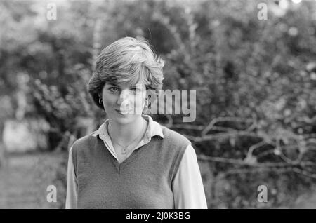 Lady Diana Spencer, später Prinzessin Diana, Königliche Hoheit Prinzessin von Wales im Kindergarten am St. George's Square, Pimlico, London, wo sie als Lehrerin arbeitet. Bild aufgenommen am 18.. September 1980. Stockfoto