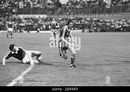 AZ Alkmaar gegen Ipswich Town in Aktion während des UEFA-Pokalfinales 2. im Olympiastadion in Amsterdam im Mai 1981. Endergebnis: AZ Alkmaar 4-2 Ipswich Town Ipswich Town mit UEFA Cup 5-4 in der Zusammenfassung. Stockfoto