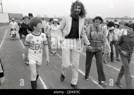 Billy Connolly, Charity Walk, Scotstoun, Glasgow, Schottland, 9.. Juni 1982. Stockfoto