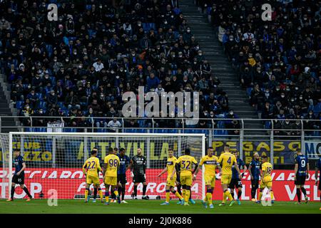 Mailand, Italien - 19. März 2022: Eine allgemeine Ansicht während des Fußballspiels der italienischen Serie A FC Internazionale gegen ACF Fiorentina im San Siro Stadium Stockfoto