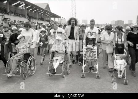Billy Connolly, Charity Walk, Scotstoun, Glasgow, Schottland, 9.. Juni 1982. Stockfoto