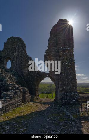 Brough Castle Ruine, erbaut von William Rufus 1092 in Cumbria England Stockfoto