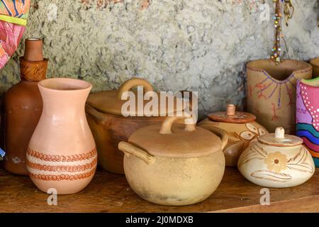 Typisch brasilianisches bemaltes Tonhandwerk Stockfoto