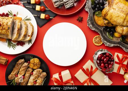 Flaches Lay köstliches weihnachtsessen Arrangement Stockfoto