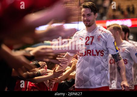 Herning, Dänemark. 19. März 2022. Michael Damgaard (27) aus Dänemark nach dem Norlys Golden League 2022-Spiel zwischen Dänemark und Spanien bei Jyske Bank Boxen in Herning. (Foto: Gonzales Photo/Alamy Live News Stockfoto