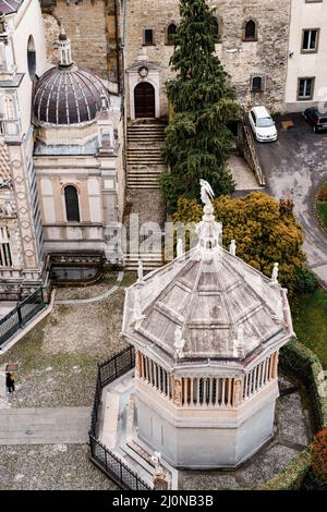 Baptistery der Basilika Santa Maria Maggiore in Citta Alta. Bergamo. Draufsicht Stockfoto