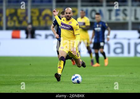 Riccardo Saponara von AFC Fiorentina in Aktion während des Serie A-Spiels zwischen dem FC Internazionale und ACF Fiorentina im Stadio Giuseppe Meazza am 19. März 2022 in Mailand, Italien. Stockfoto