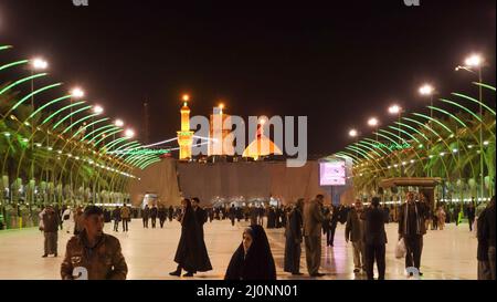 karbala, Irak - 23. februar 2015: Foto des Imam husien shrinei in der Stadt karbala Stockfoto