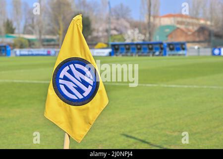 Mailand, Italien. 20. März 2022. Inter-Logo im Suning Sports Center in Mailand, Italien Cristiano Mazzi/SPP Credit: SPP Sport Press Photo. /Alamy Live News Stockfoto