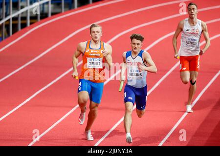 Belgrad, Serbien. 20. März 2022. BELGRAD, SERBIEN - 20. MÄRZ: Nick Smidt aus den Niederlanden tritt am 20. März 2022 in Belgrad, Serbien, bei den Leichtathletik-Hallenweltmeisterschaften in der Belgrader Arena in den 4x400-m-Läufen der Männer an (Foto: Nikola Krstic/Orange Picics) Atletiekunie Credit: Orange Pics BV/Alamy Live News Stockfoto