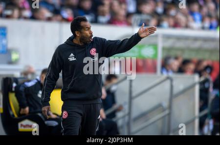 Trainer Daniel Thioune (F95) Fortuna Düsseldorf - Hamburger SV 19.03.2022, Fussball; 2. Bundesliga, Saison 2021/22 Foto: Moritz Müller Copyright (nu Stockfoto