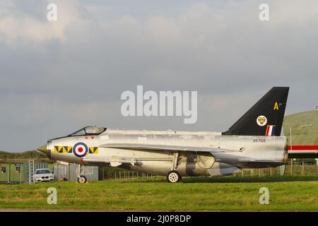 BAC / English Electric Lightning F53 ZF580, Cornwall Aviation Center. Stockfoto