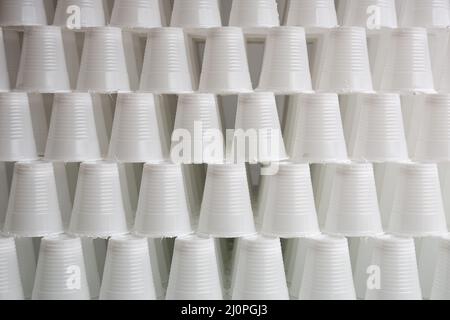 Weiße Plastikbecher Stockfoto