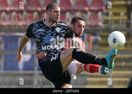 cerri alberto (n.27 como 1907) während des AC Perugia vs Como 1907, dem Spiel der italienischen Fußball-Serie B in Perugia, Italien, März 20 2022 Stockfoto