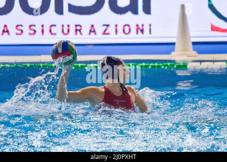 Rom, Italien. 18. März 2022. Letizia Nesti von RN Florentia während der Final Six 2022 UnipolSai Italien Cup Viertelfinale zwischen Plebiscito Padova und RN Florentia beim Polo Acquatico Ostia, 18. März 2022 in Rom, Italien (Foto von Roberto Bettacchi/Pacific Press/Sipa USA) Quelle: SIPA USA/Alamy Live News Stockfoto