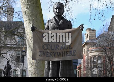 Millicent Fawcett Statue, Parliament Square, London. VEREINIGTES KÖNIGREICH Stockfoto