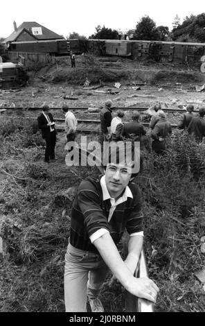 Der Absturz des Schlafzuges von Aberdeen nach London, der auf der Notorius Morpeth-Kurve, nur eine halbe Meile vom Bahnhof entfernt, von der Strecke abstürzte. Der Unfall ereignete sich am 24.. Juni 1984 um 10 Minuten nach Mitternacht, Jonathan Sully, ein Helfer während des Unfalls. Stockfoto