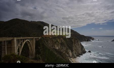 Bixby Bridge, Highway One, Big Sur, Kalifornien Stockfoto