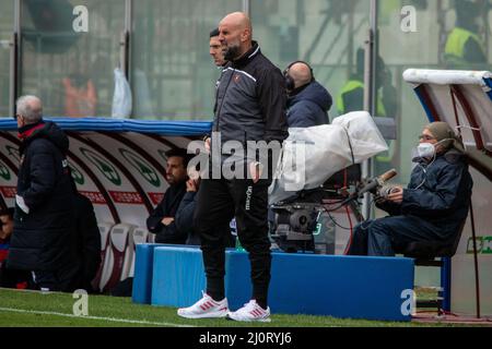 Stadio Oreste Granillo, Reggio Calabria, Italien, 19. März 2022, Stellone Roberto Trainer Reggina während der Reggina 1914 gegen Cosenza Calcio - Italienische socc Stockfoto