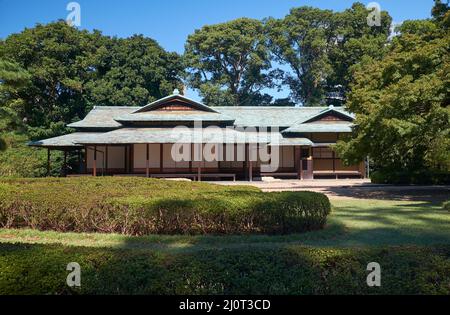 Suwa no Chaya Teehaus auf dem Gelände des Kaiserpalastes in Tokio. Tokio. Japan Stockfoto