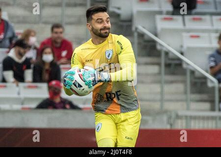 Curitiba, Brasilien. 20. März 2022. PR - Curitiba - 03/20/2022 - PARANAENSE 2022, ATHLETICO-PR X LONDRINA - Matheus Albino Torhüter von Londrina bei einem Spiel gegen Athletico-PR im Stadion Arena da Baixada zur Paranaense-Meisterschaft 2022. Foto: Robson Mafra/AGIF/Sipa USA Quelle: SIPA USA/Alamy Live News Stockfoto