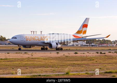 Sunclass Airlines Airbus A330-200 Flugzeuge Palma de Mallorca Flughafen in Spanien Stockfoto