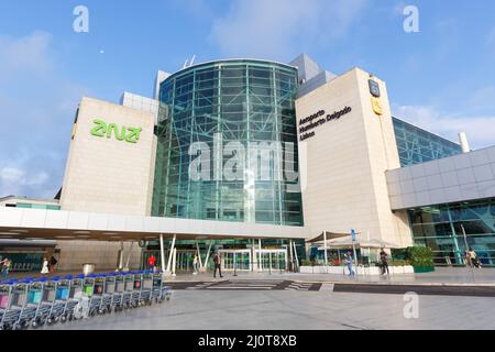 Lissabon LIS Lisboa Airport Terminal in Portugal Stockfoto