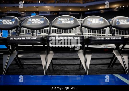 Milwaukee, WI, USA. 20. März 2022. Wisconsin Dachse bewachen ...