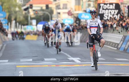 Sanremo, Italien. 19. März 2022. Milan-Sanremo 2022: Matej Mohoric gewann den 'Spring Classic'. Kredit: Unabhängige Fotoagentur/Alamy Live Nachrichten Stockfoto