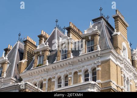 Wohnhaus mit Blick auf den Cornwall Square in South Kensington, in der Nähe der Gloucestor Road im Westen Londons, Großbritannien. Stockfoto