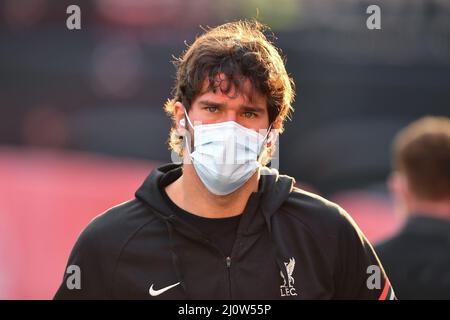 NOTTINGHAM, Großbritannien Alisson Becker aus Liverpool während des FA Cup-Spiels zwischen Nottingham Forest und Liverpool am City Ground, Nottingham, am Sonntag, 20.. März 2022. (Kredit: Jon Hobley | MI News) Kredit: MI Nachrichten & Sport /Alamy Live News Stockfoto