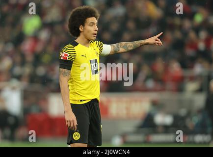 Köln, Deutschland. 20. März 2022. Bundesliga 27. Spieltag, 1. FC Köln - Borussia Dortmund, Axel Witsel (BVB) Gesten. Quelle: Jürgen Schwarz/Alamy Live News Stockfoto