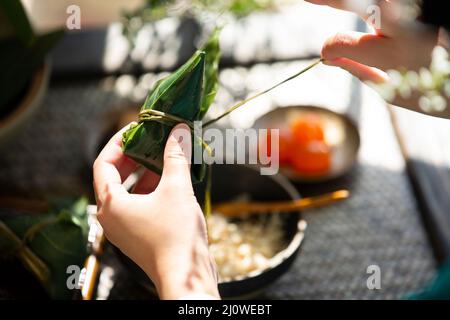 Vorbereitung von Lebensmittelmaterialien von Zongzi Stockfoto