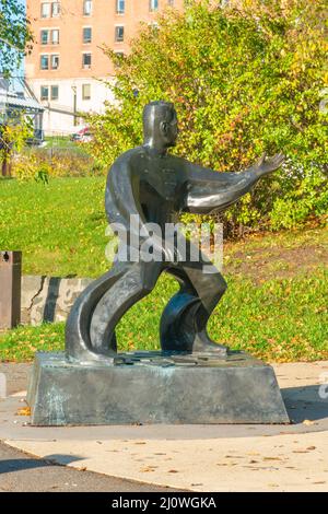 Chen Wangting 1580-1660 war ein Militäroffizier der Ming-Dynastie, der der Gründung von Tai Chi zugeschrieben wurde. Diese Bronzestatue in Thunder Bay, Ontario, zeigt eine davon Stockfoto