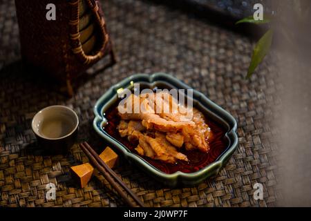 Chinesische Küche, Hühnerfüße mit Chilliöl Stockfoto