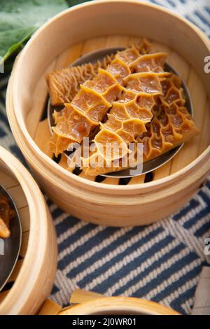 Nahaufnahme des traditionellen chinesischen Dim Sum-Eintopf Stockfoto