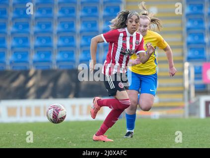 Chesterfield, England, 20.. März 2022. Jess Clarke von Sheffield Utd während des Spiels der FA Women's Championship im Technique Stadium, Chesterfield. Bildnachweis sollte lauten: Andrew Yates / Sportimage Kredit: Sportimage/Alamy Live News Stockfoto