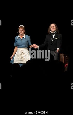 Christiane Zander, Mario Ramos bei der Premiere des Theaterstücks 'der König stirbt' im Schlossparktheater. Berlin, 19.03.2022 Stockfoto