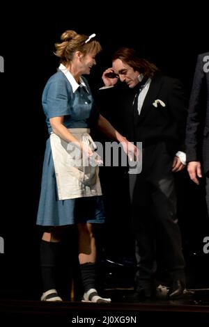 Christiane Zander, Mario Ramos bei der Premiere des Theaterstücks 'der König stirbt' im Schlossparktheater. Berlin, 19.03.2022 Stockfoto