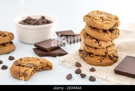 Vorderansicht Plätzchen. Hochwertiges, schönes Fotokonzept Stockfoto