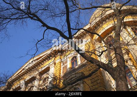 ELTE Universitätsbibliothek im Winter, Budapest, Ungarn Stockfoto