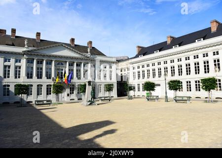 Steinstatue Frédéric de Merode auf dem Märtyrerplatz in Brüssel, Belgien. Stockfoto