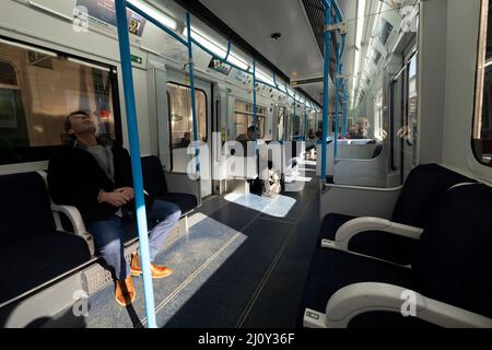 Reisebus, Beförderung, Passagiere, Insel, Linie, Zug, neu, Shanklin, Sandown, Ryde, Pier, Head.Station, Isle of Wight, England, Großbritannien, Großbritannien, Großbritannien, Großbritannien, Stockfoto