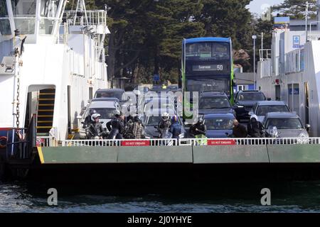 Sandbanks Fähre von Sandbanks zum Shell Bay Terminal der Bournemouth - Swanage Motor Road and Ferry Company Stockfoto