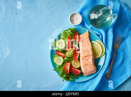 Dampf Lachs und Gemüse, Paleo, Keto, fodmap-Diät. Stockfoto